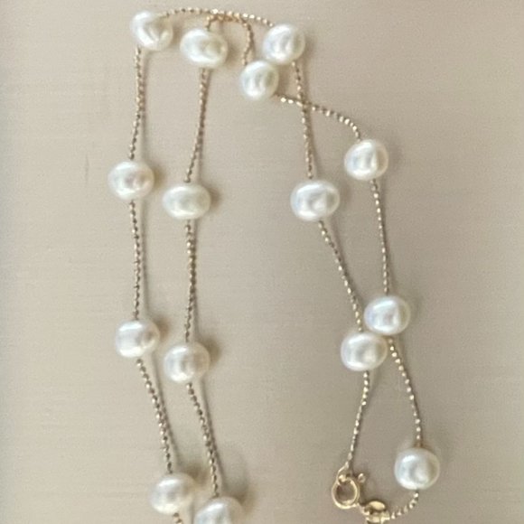 “Tin Cup” Style 14K YG Pearl Necklace